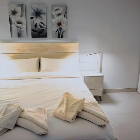 Vacansis Bajo Loft Ultra Apartment